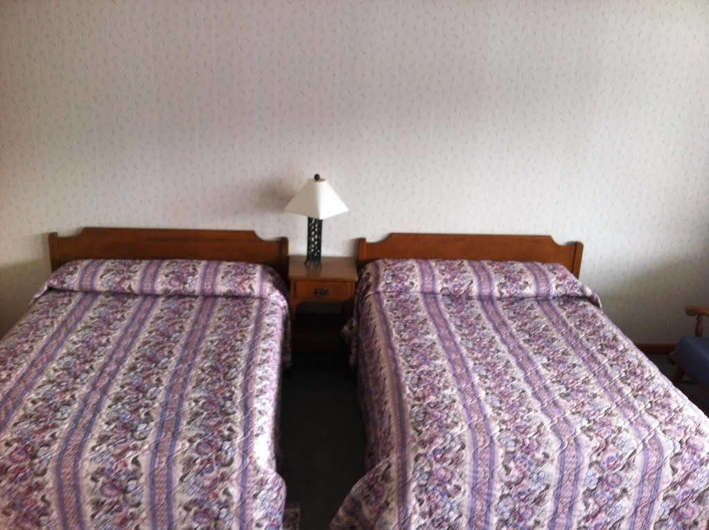 Ladd Brook Inn Pownal Zewnętrze zdjęcie